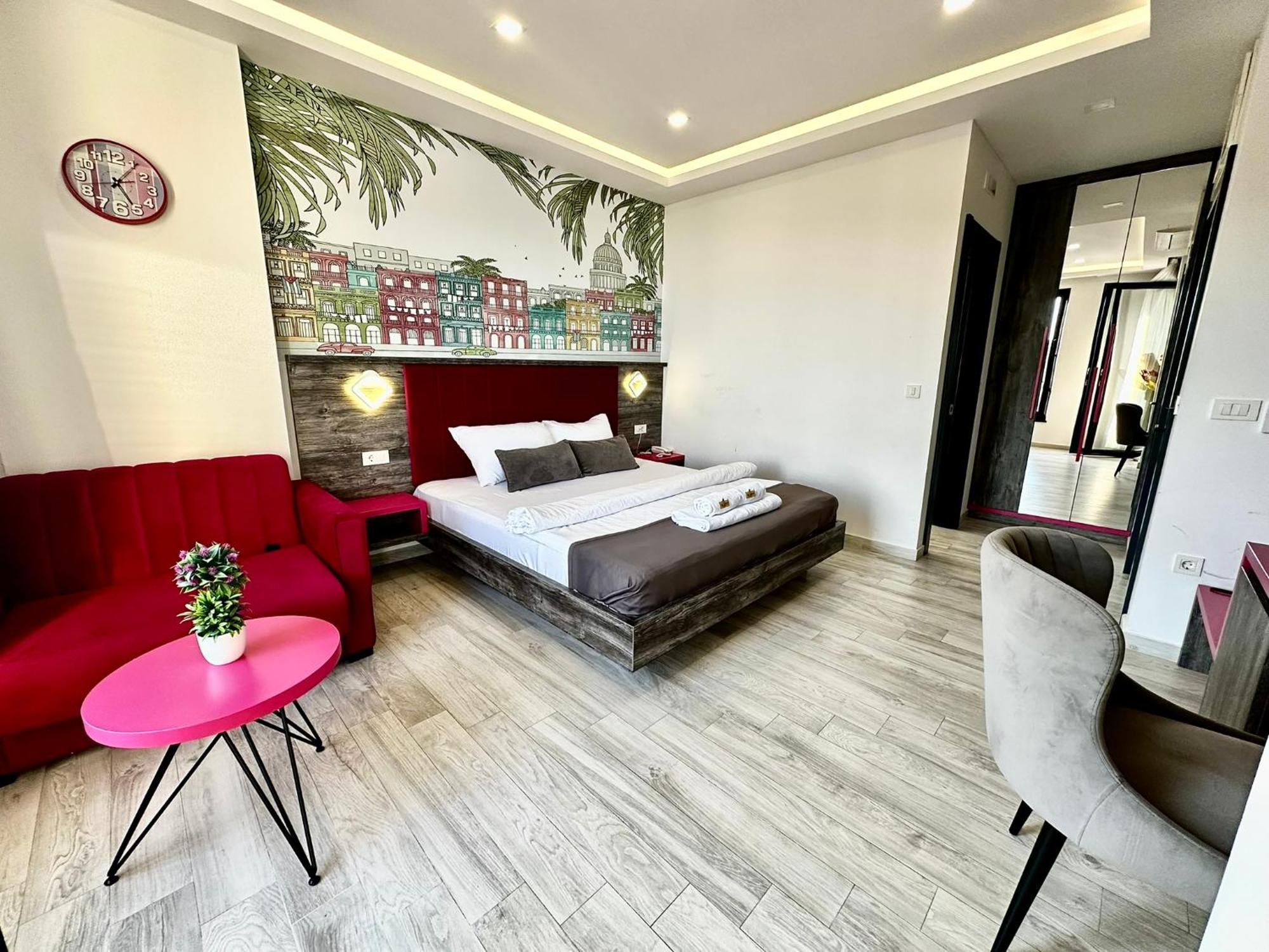 Hotel Del Medio Sutomore Bagian luar foto